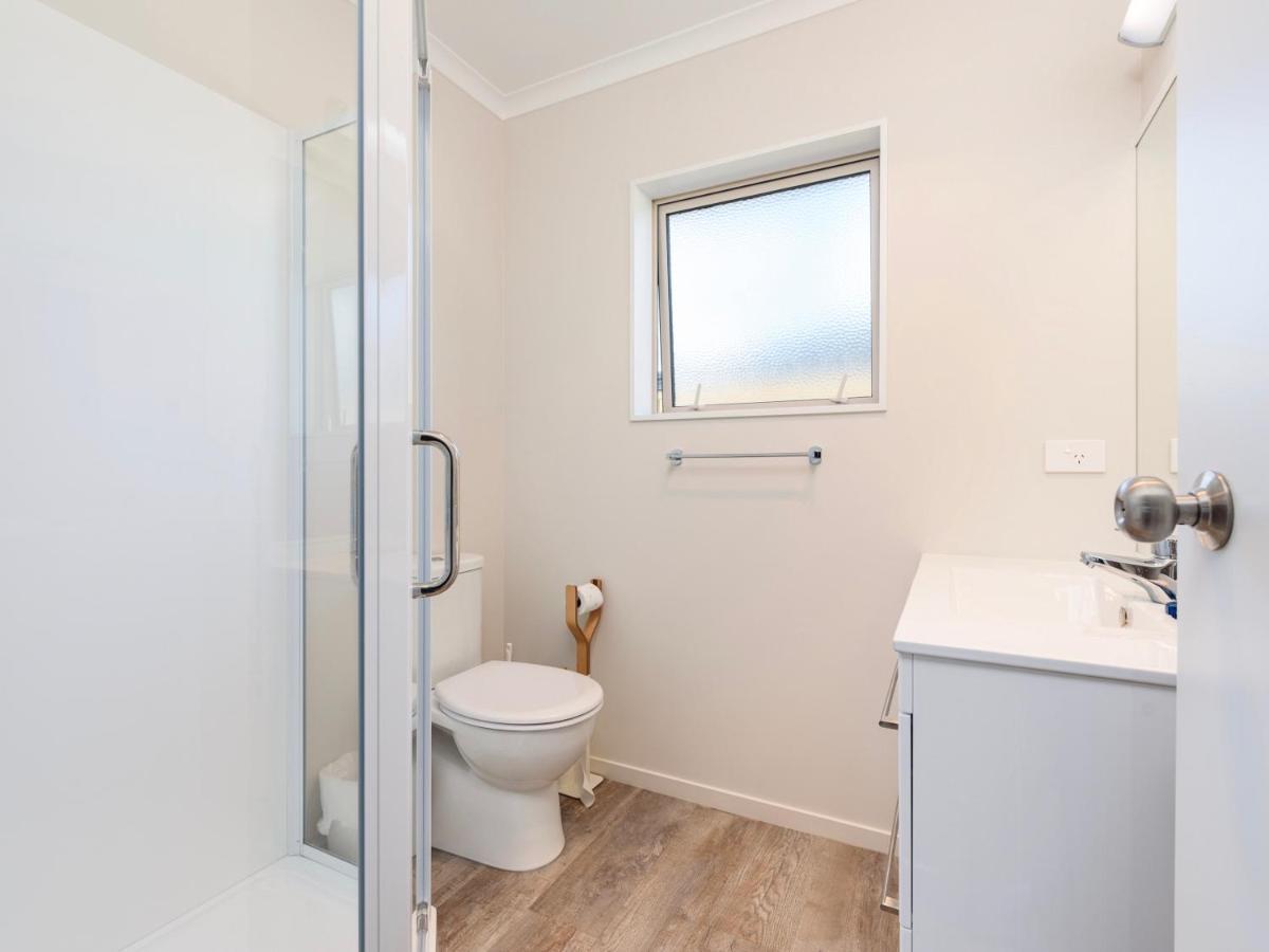 Modern Beach Break - Waihi Beach Holiday Home Luaran gambar