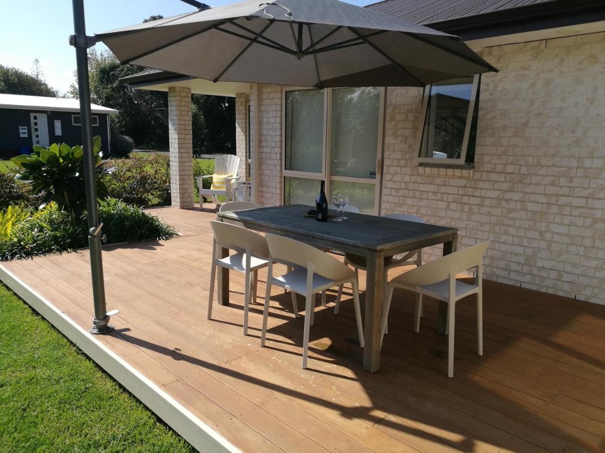 Modern Beach Break - Waihi Beach Holiday Home Luaran gambar